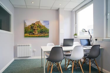 1 bed flat, Roxburgh Place, Old Town, Edinburgh, EH89SU - Image 9